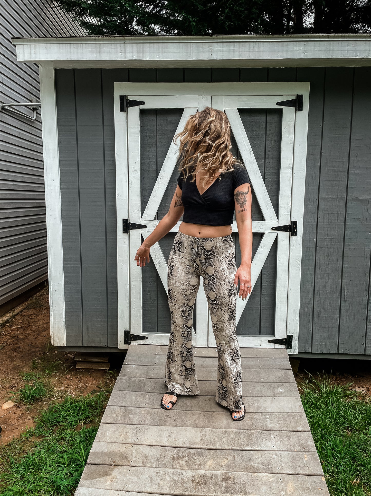 Snake Bell Bottom Pants in Gray