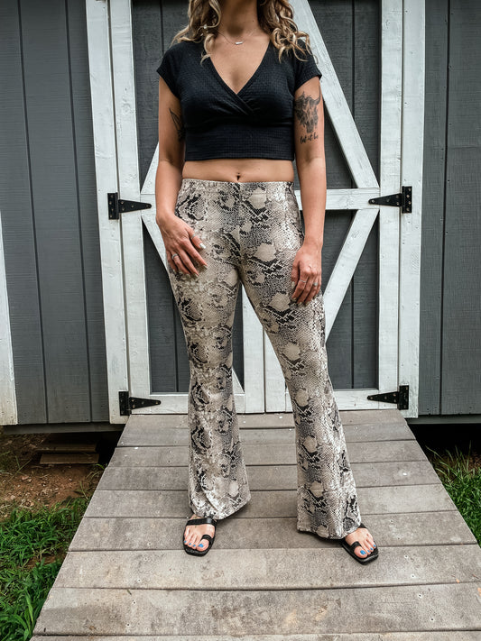 Snake Bell Bottom Pants in Gray